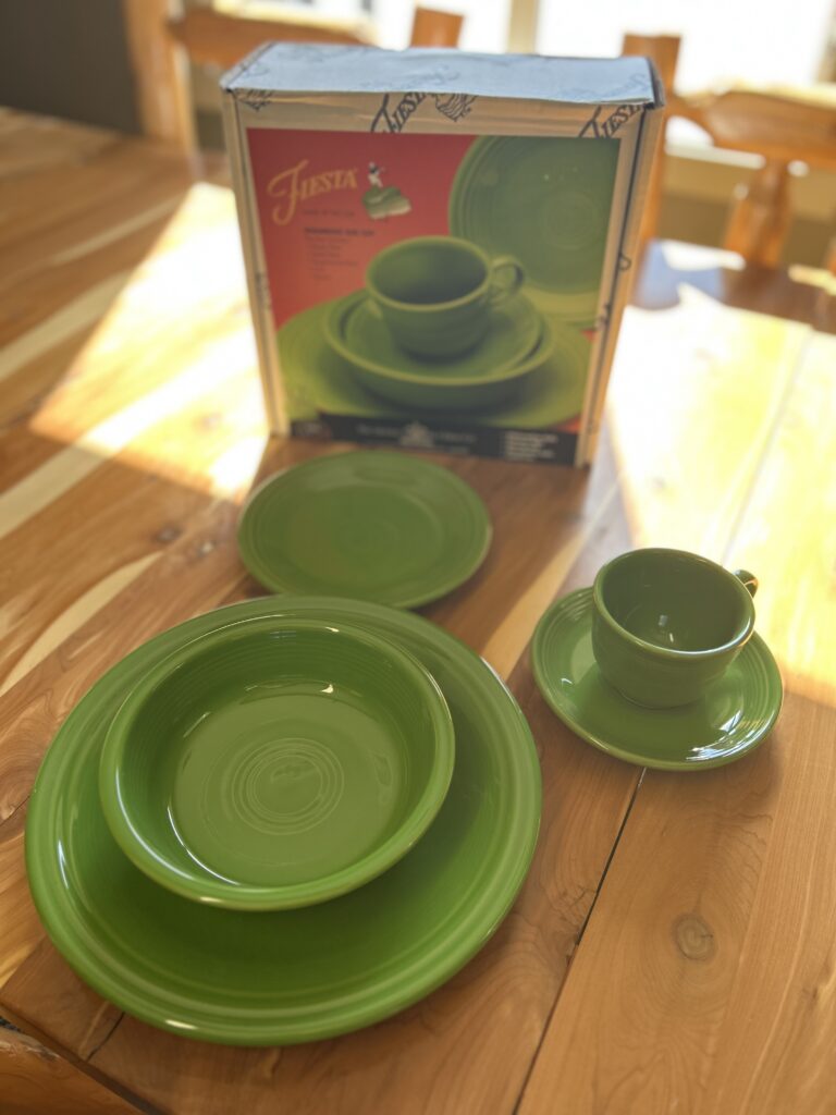 Fiesta - Shamrock 830 324 Five-Piece Set
